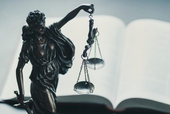 How To Write a Good Law Essay? How To Write a Good Law Essay?